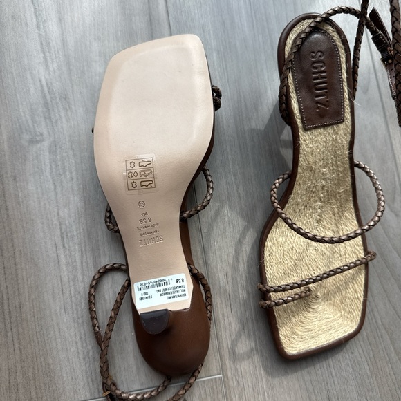 Schutz kitten heels size 8.5 - Picture 4 of 4